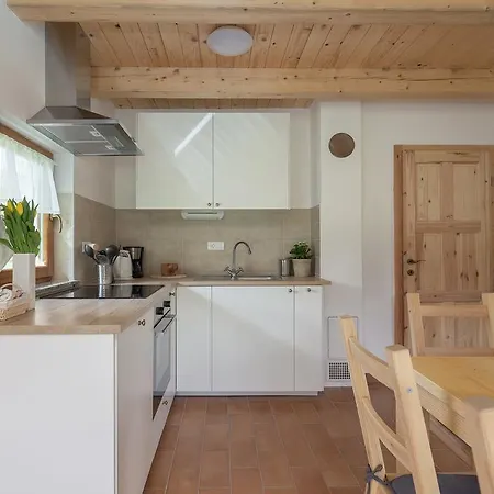 בית נופש Homes Sara