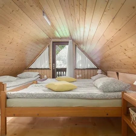 Homes Sara Počitniška hiša *